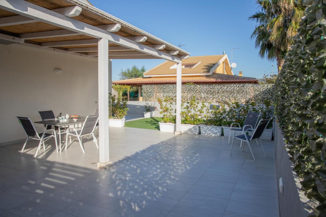 Appartement Casa Malaga à Marina di Ragusa Extérieur photo