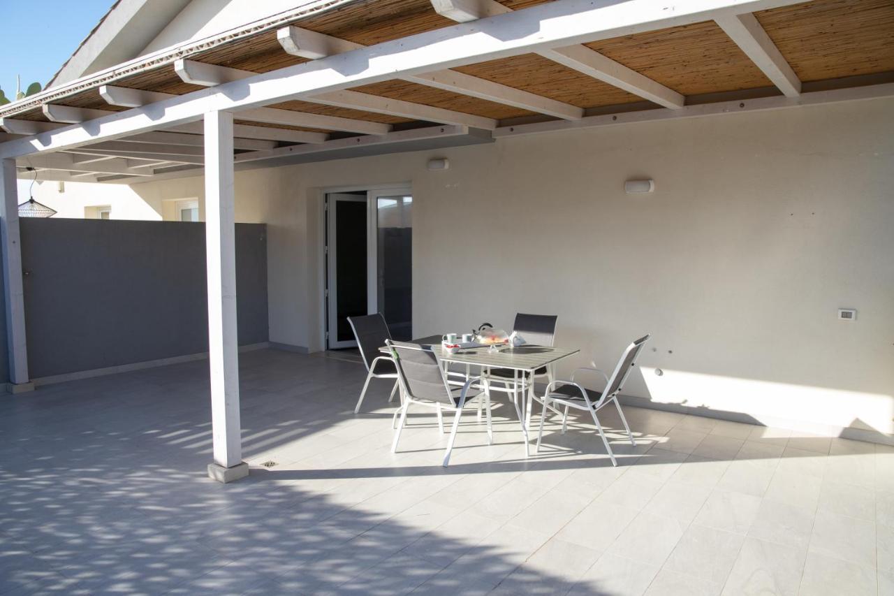 Appartement Casa Malaga à Marina di Ragusa Extérieur photo
