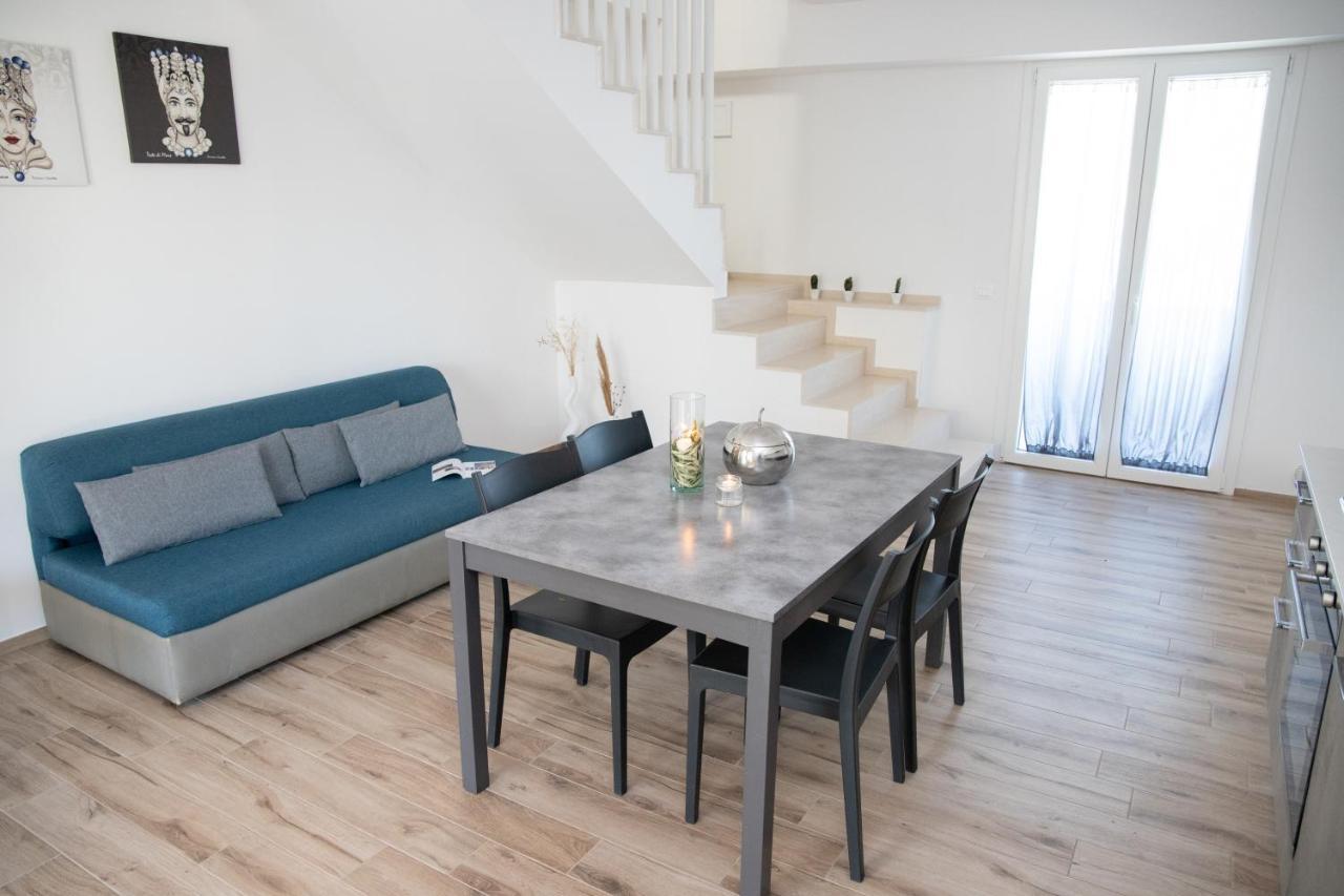 Appartement Casa Malaga à Marina di Ragusa Extérieur photo